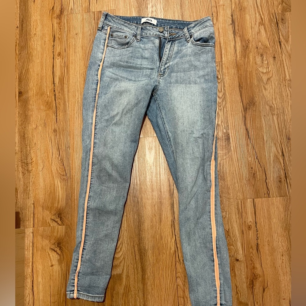 JBD jeans with pink stripe on side